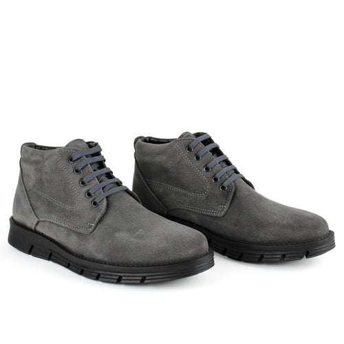 Botines Cesare de Ante Color Gris