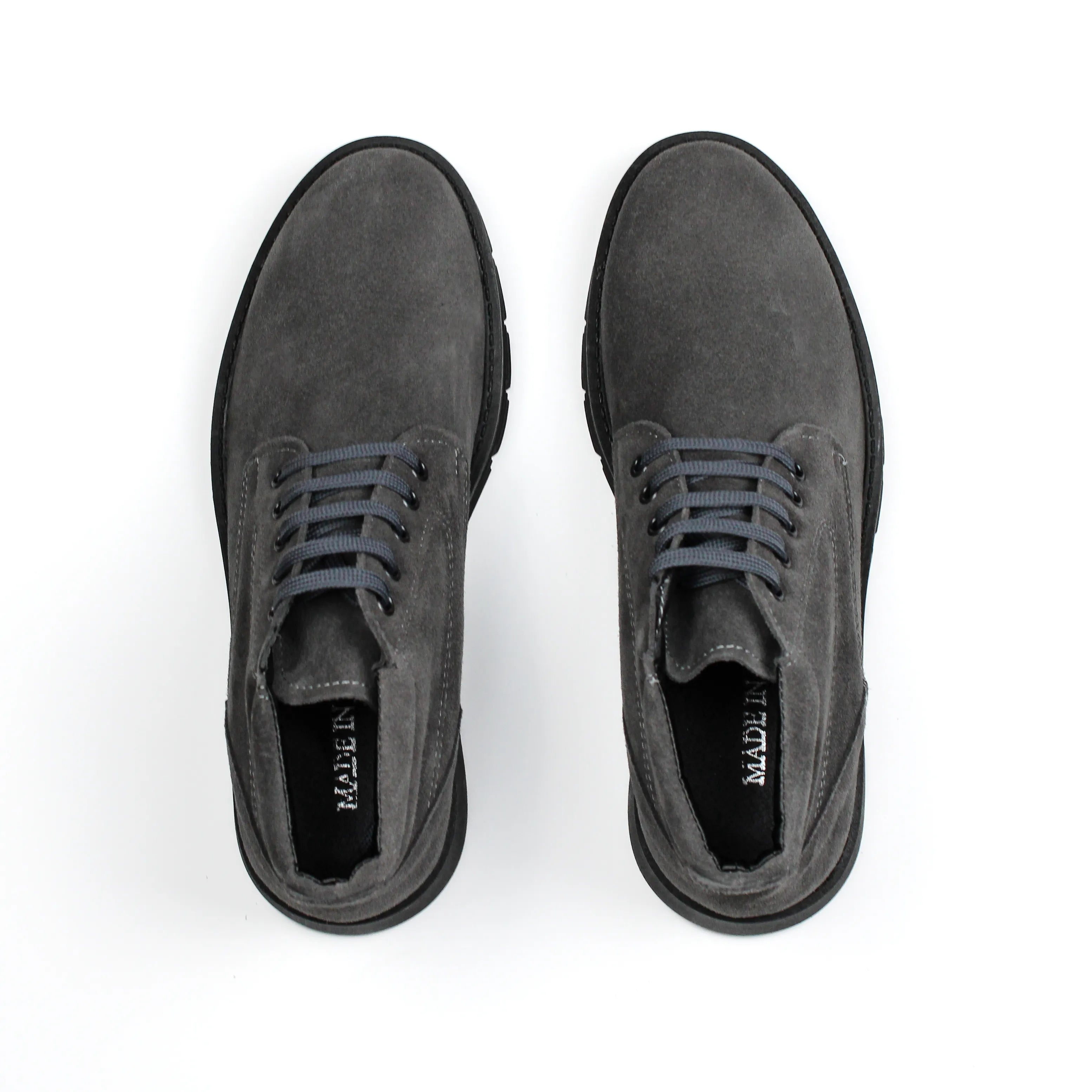 Botines Cesare de Ante Color Gris